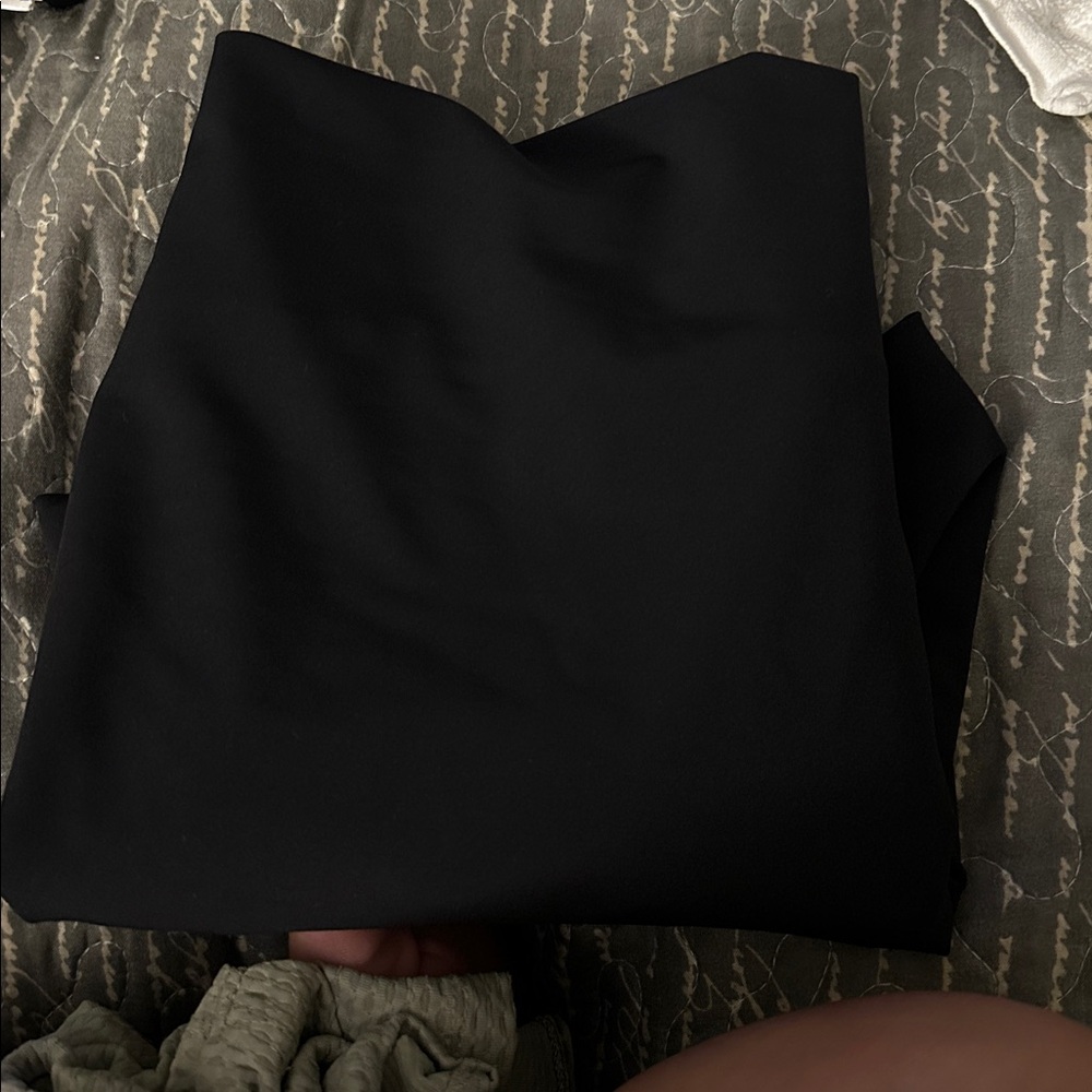 Athleta NEW Cosmic Skirt In Black Size XL